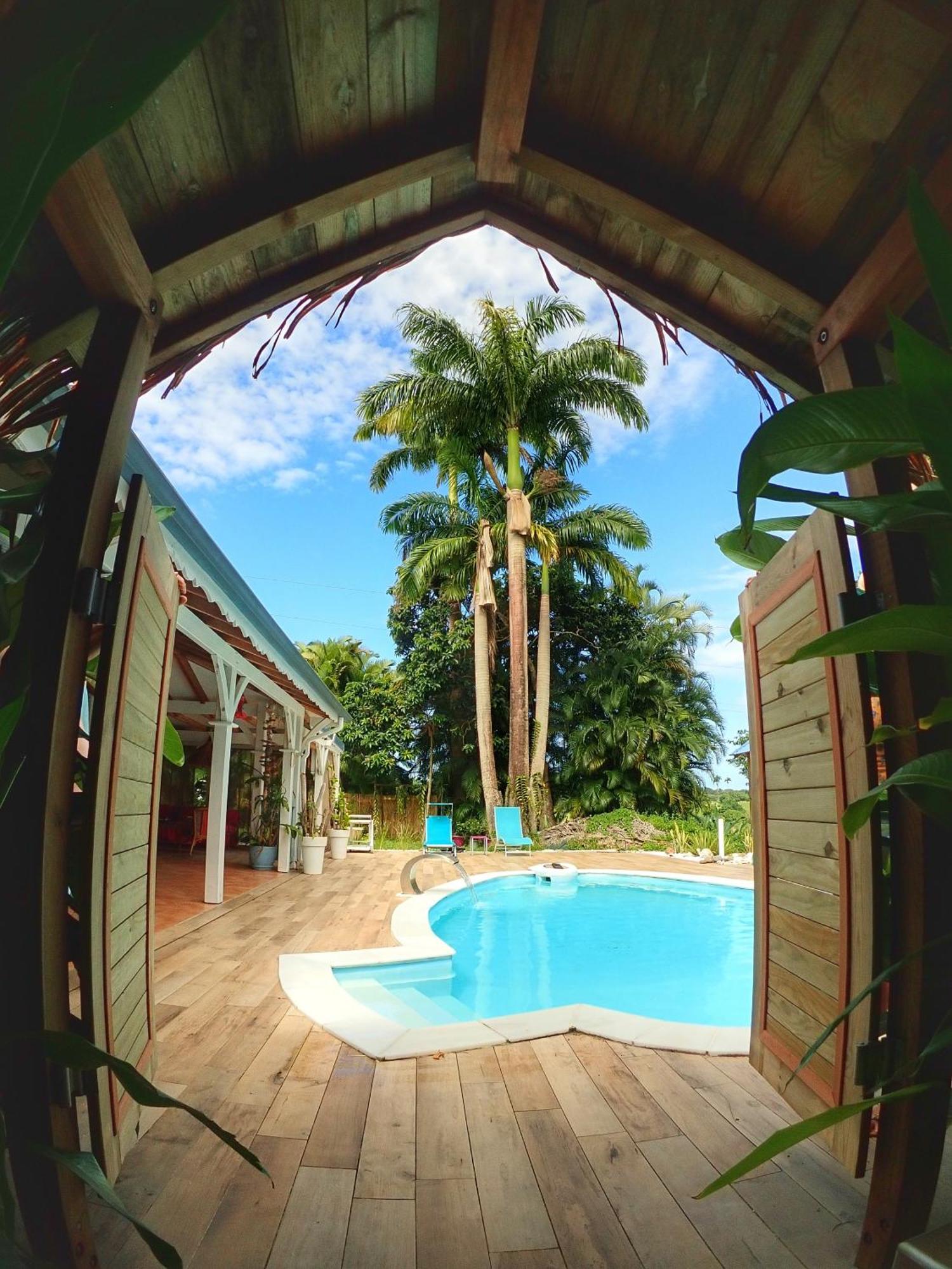 Gite Kaz A Topaze, Piscine, Jardin Tropical 세인트 로즈 외부 사진