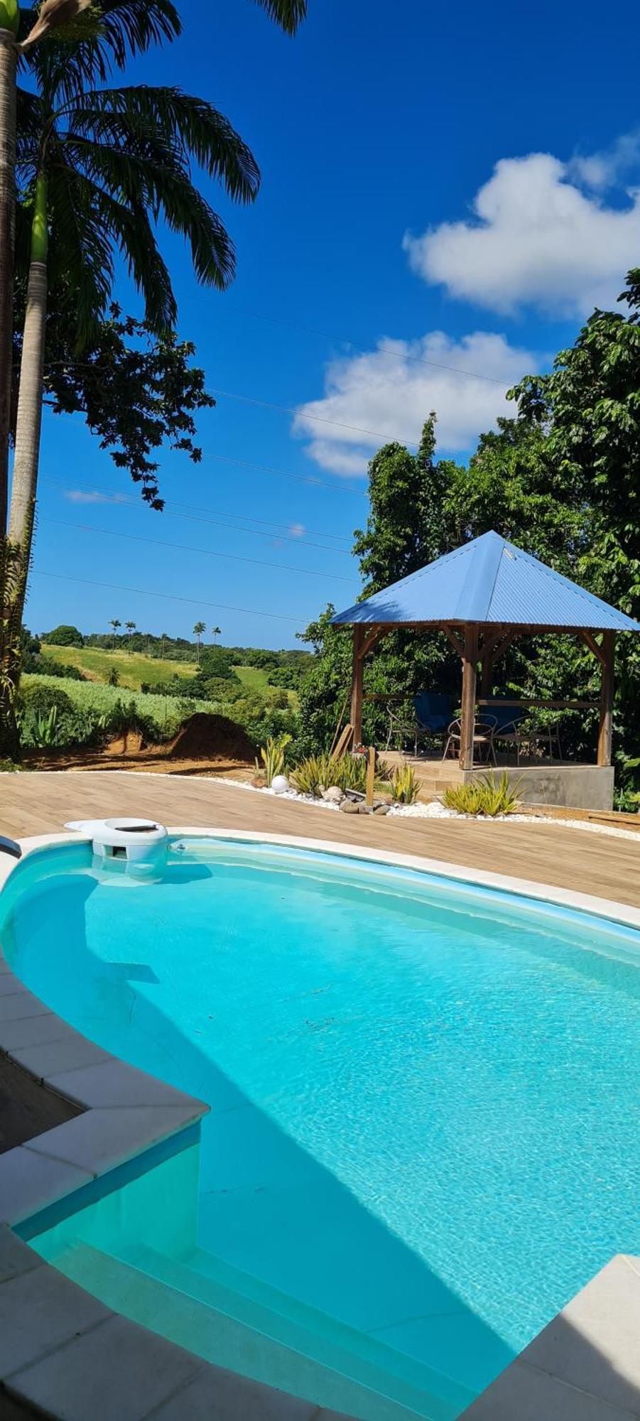 Gite Kaz A Topaze, Piscine, Jardin Tropical 세인트 로즈 외부 사진